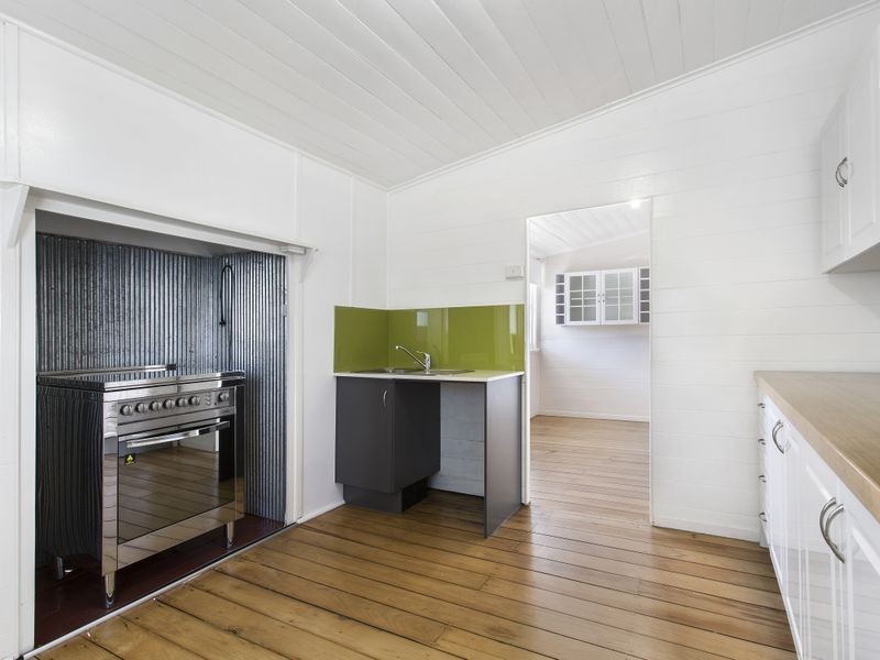 92 Stanley Street, Rockhampton City QLD 4700