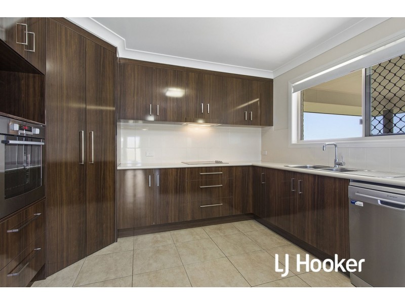 35 Burke & Wills Drive, Gracemere QLD 4702