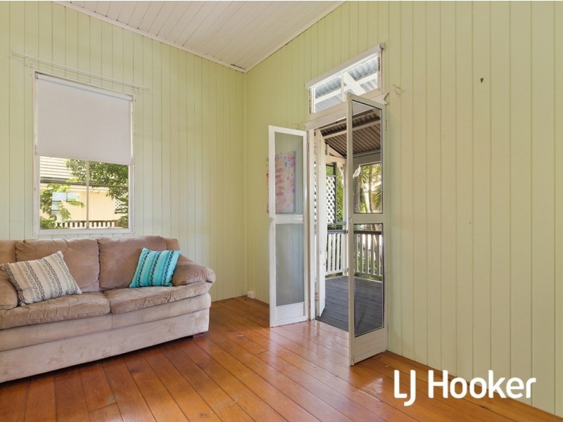 11 Private Street, Allenstown QLD 4700