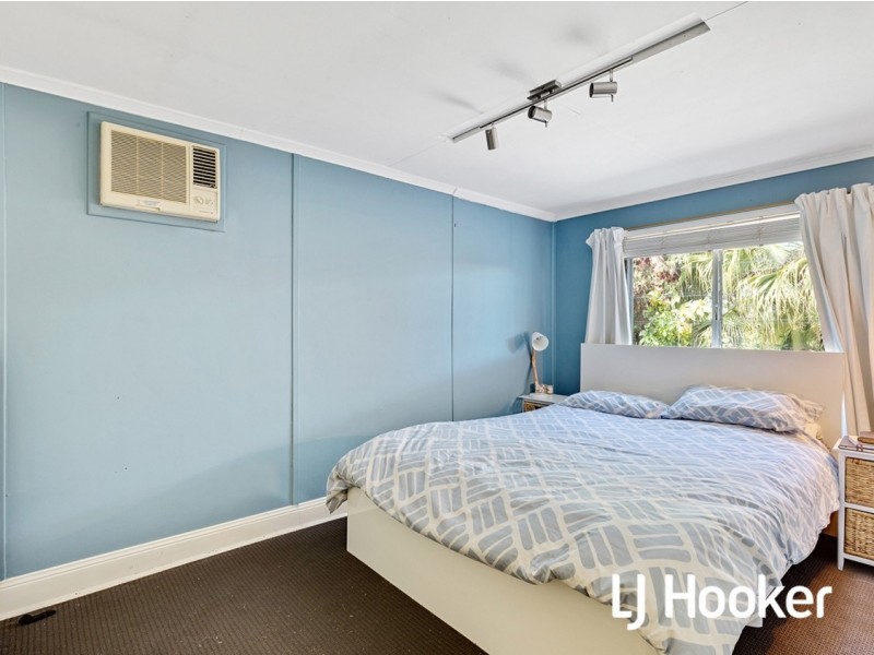 11 Private Street, Allenstown QLD 4700
