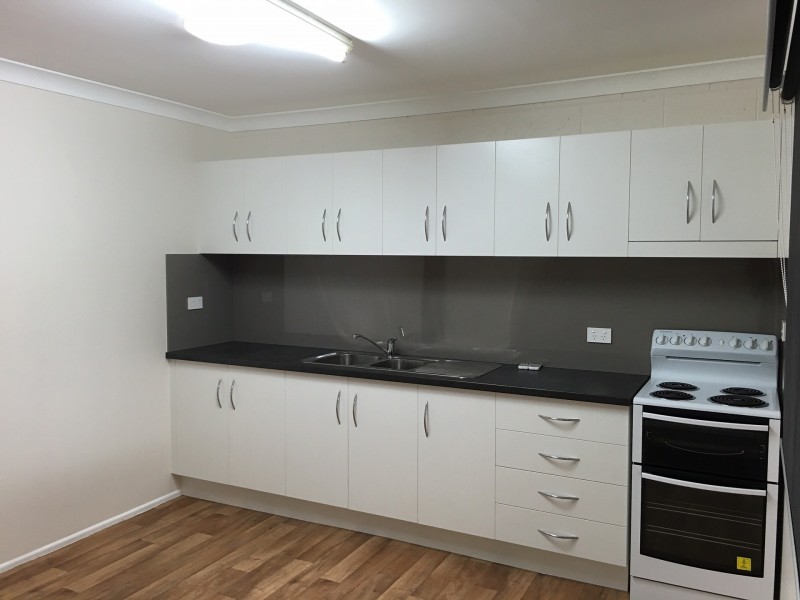 Unit 2/2 Buntain Street, Kawana QLD 4701