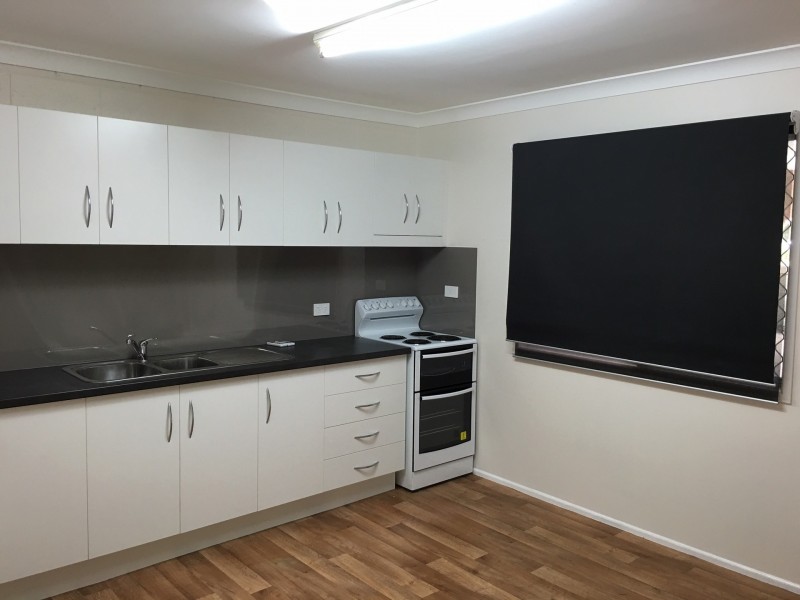 Unit 2/2 Buntain Street, Kawana QLD 4701