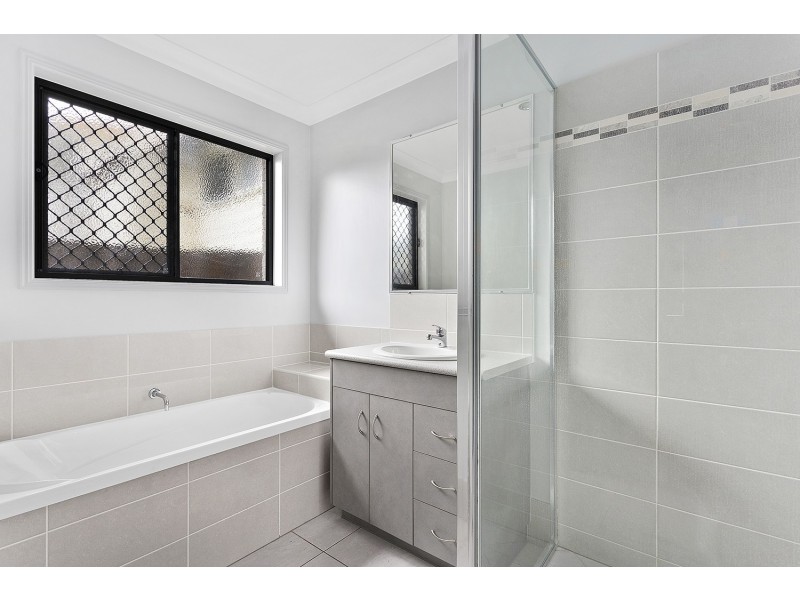 81 Archer Street, The Range QLD 4700
