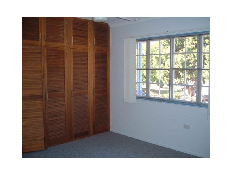 401 PHILP AVENUE, Rockhampton QLD 4700