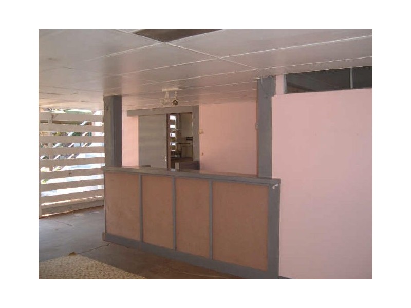 401 PHILP AVENUE, Rockhampton QLD 4700