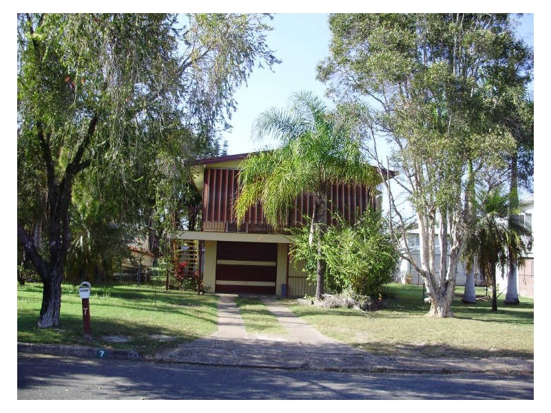 7 Westmoreland Street, Kawana QLD 4701