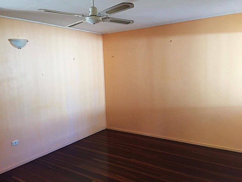 106 Park Street, Park Avenue QLD 4701