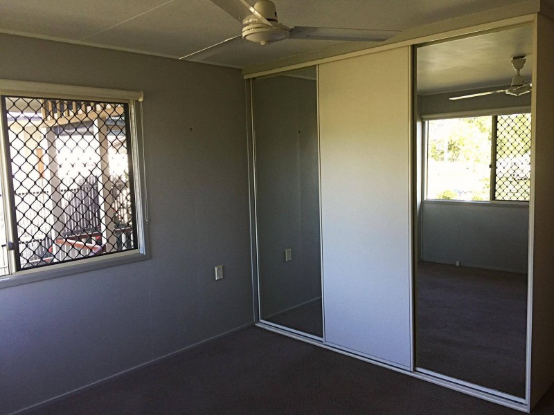106 Park Street, Park Avenue QLD 4701