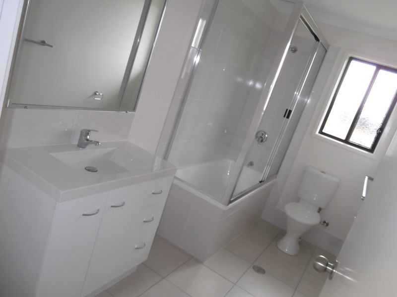34 Justin Street, Gracemere QLD 4702
