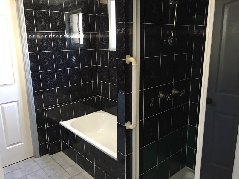 4 Lange Street, Frenchville QLD 4701