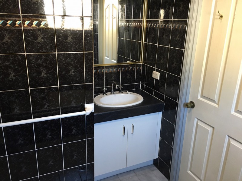 4 Lange Street, Frenchville QLD 4701