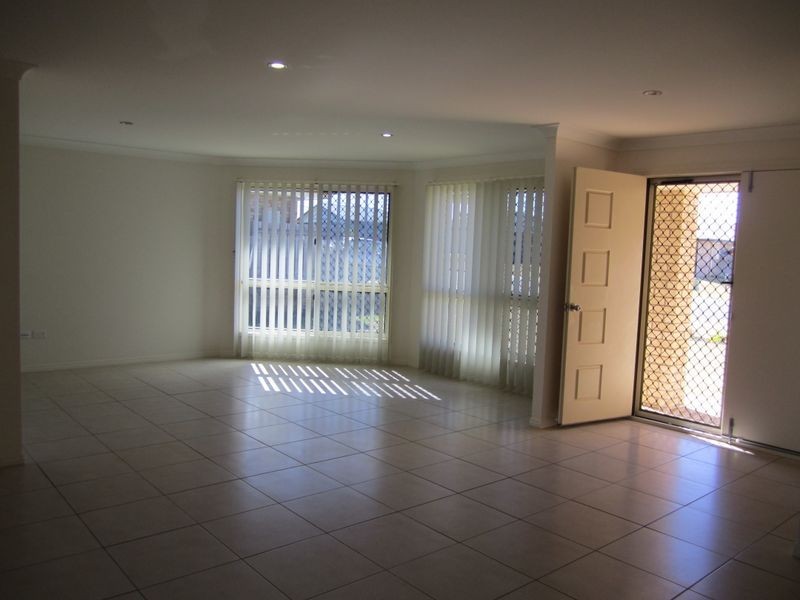 22 Audrey Drive, Gracemere QLD 4702