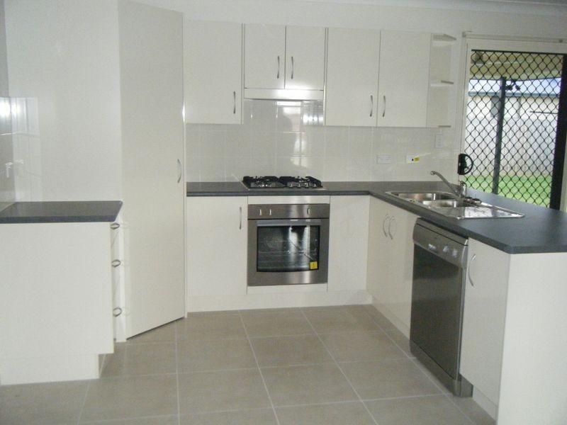 22 Audrey Drive, Gracemere QLD 4702