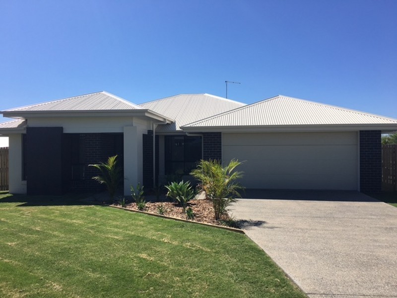 4 Bronco Crescent, Gracemere QLD 4702