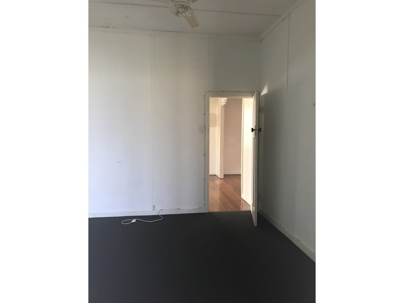 299 Eldon Street, Berserker QLD 4701