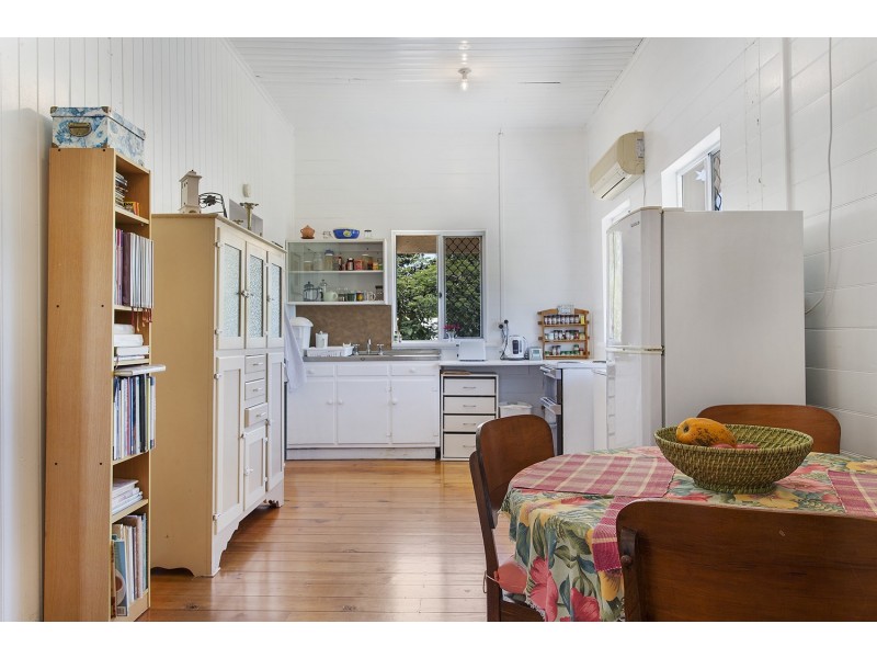 10 Musgrave Street, Berserker QLD 4701