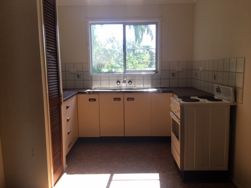 230 Elphinstone Street, Koongal QLD 4701