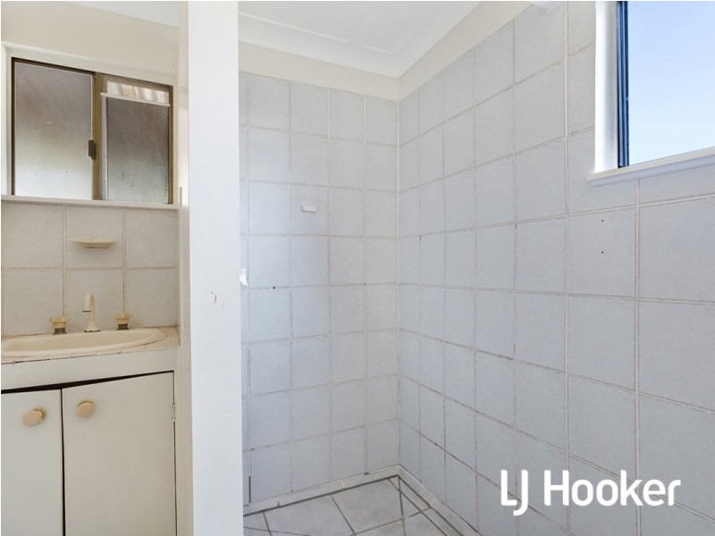 6 Spring Street, Mount Morgan QLD 4714