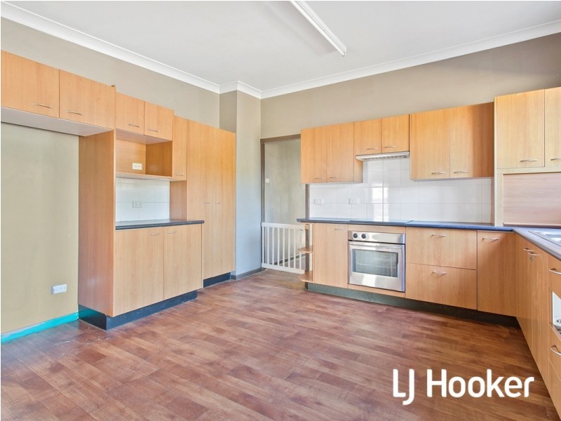 43 Coronation Drv, Baree QLD 4714