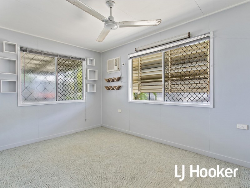 4 Salmon Street, Gracemere QLD 4702