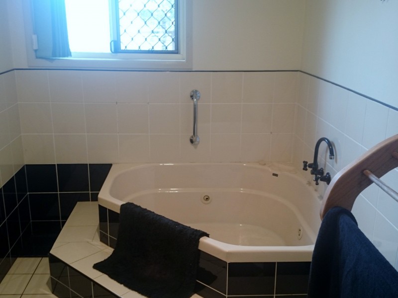 14 Gable Street, Koongal QLD 4701