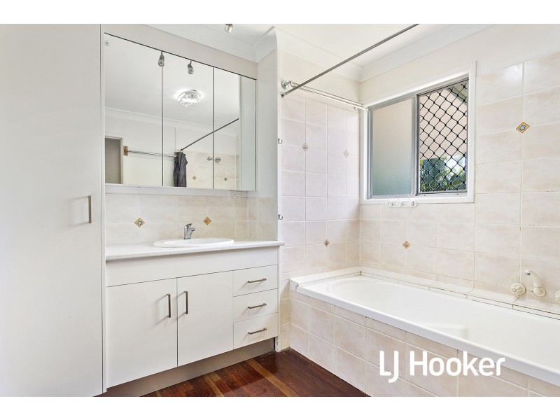 335 Marsh Avenue, Frenchville QLD 4701