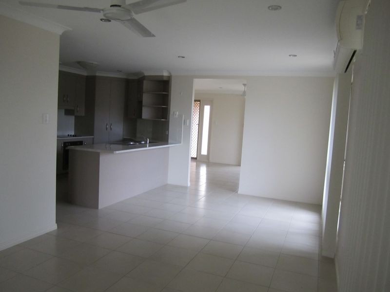 25 Joseph Street, Gracemere QLD 4702