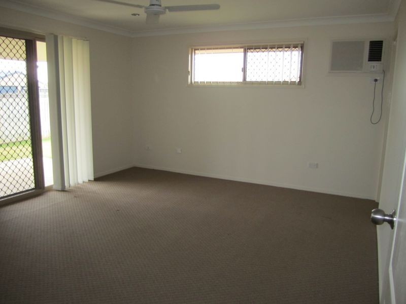 25 Joseph Street, Gracemere QLD 4702
