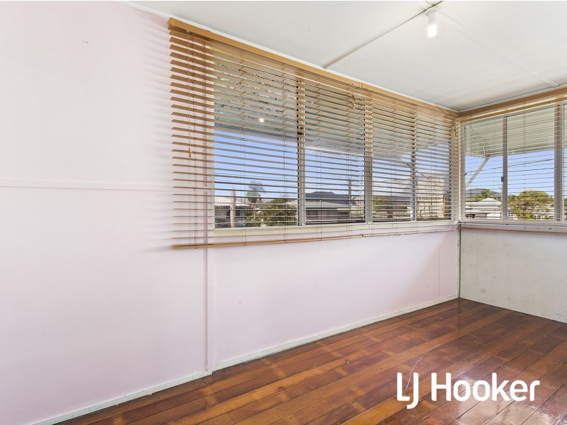 37 Nicholson Street, Allenstown QLD 4700