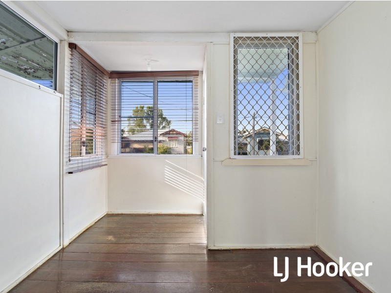 37 Nicholson Street, Allenstown QLD 4700