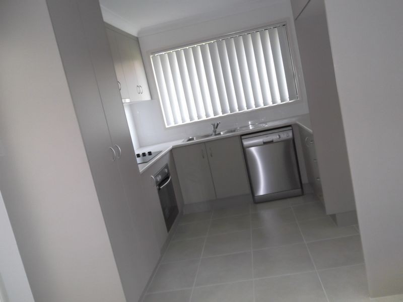 11 Justin Street, Gracemere QLD 4702