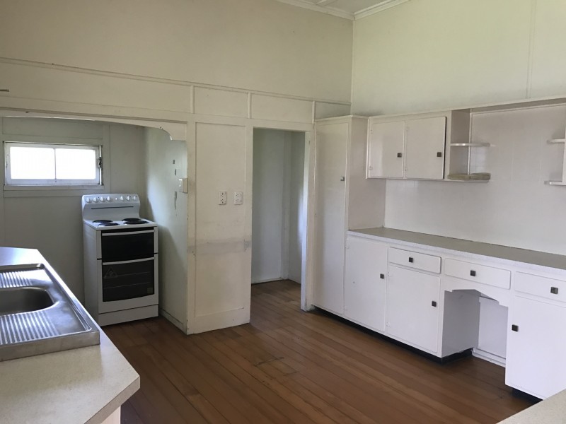 208 Berserker Street, Berserker QLD 4701