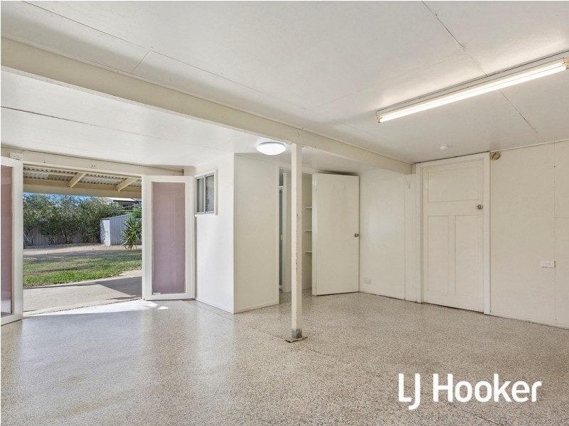 24 Locke Street, Kawana QLD 4701