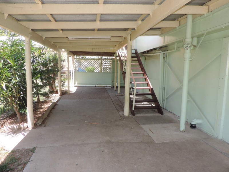 24 Locke Street, Kawana QLD 4701