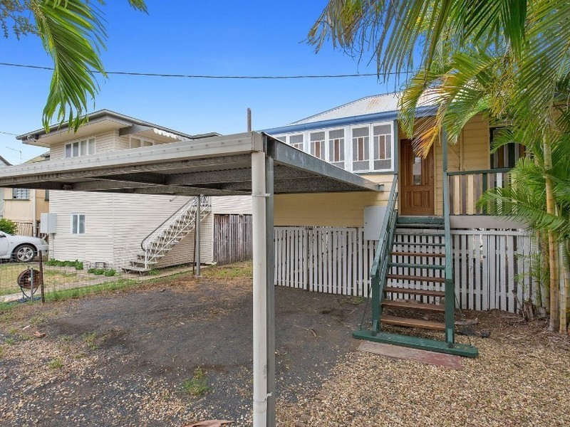 30 Caroline Street, Allenstown QLD 4700