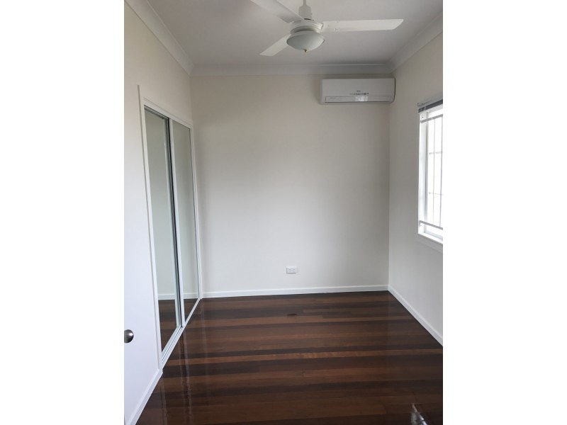 2 Agnes Street, The Range QLD 4700