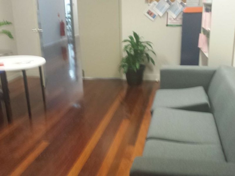 Level 1/160-162 Denison Street, Rockhampton City QLD 4700