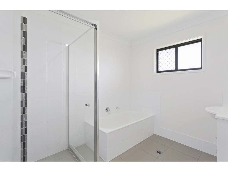 3 London Court, Gracemere QLD 4702