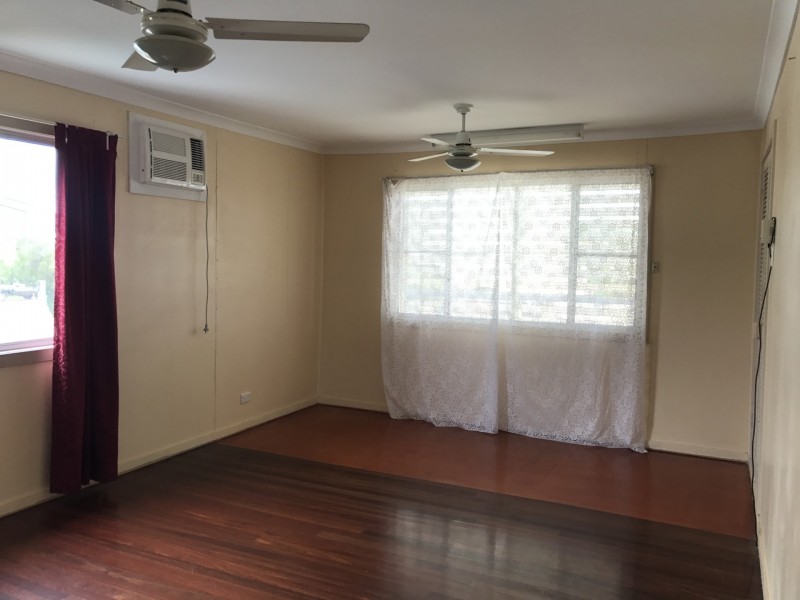 21 Snelling Street, Park Avenue QLD 4701