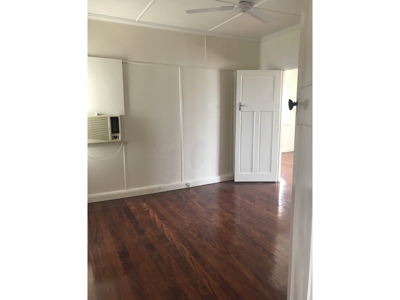 178 Dean Street, Berserker QLD 4701