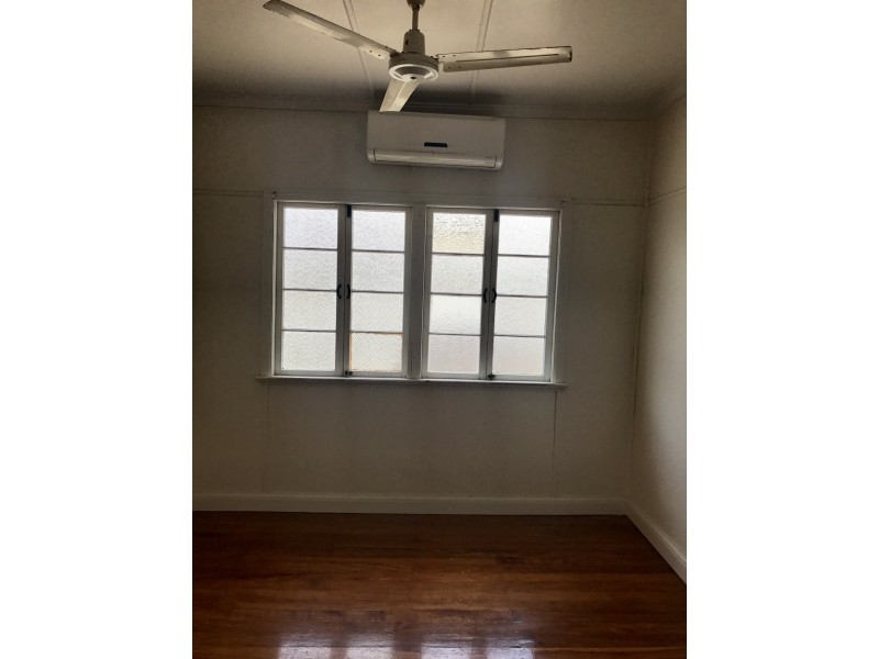 178 Dean Street, Berserker QLD 4701