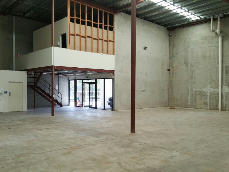 Unit 1/92 McLaughlin Street, Kawana QLD 4701