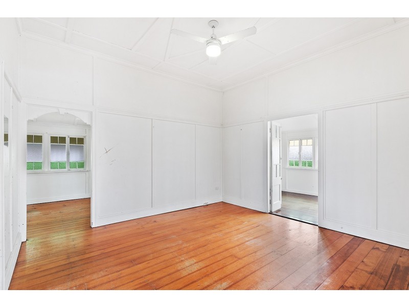 31 Harbourne Street, Koongal QLD 4701