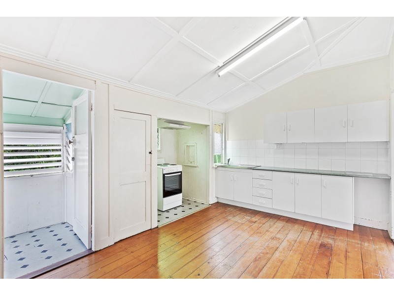 31 Harbourne Street, Koongal QLD 4701