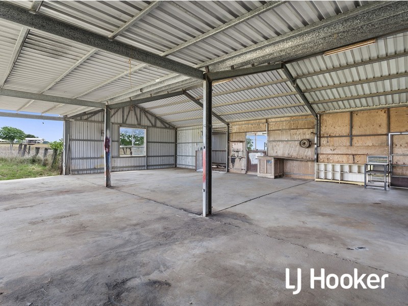 10 Rockyview Rd, Alton Downs QLD 4702