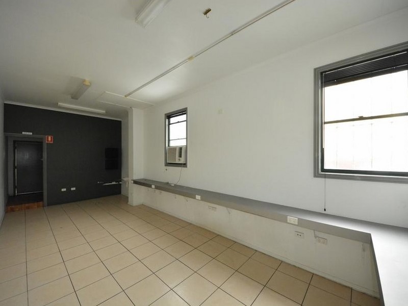 17A East Street, Rockhampton City QLD 4700