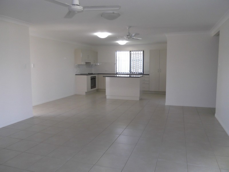 19 Jamieson Street, Gracemere QLD 4702