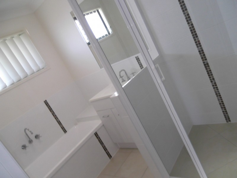 19 Jamieson Street, Gracemere QLD 4702