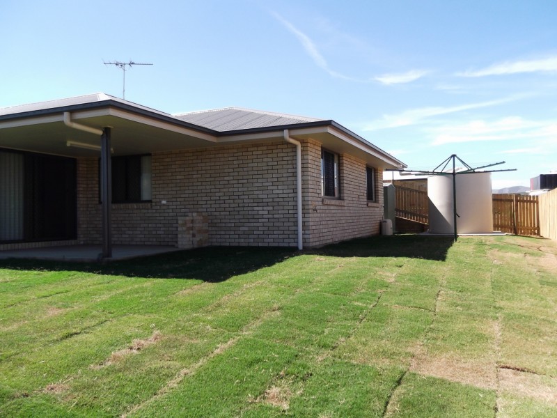 19 Jamieson Street, Gracemere QLD 4702