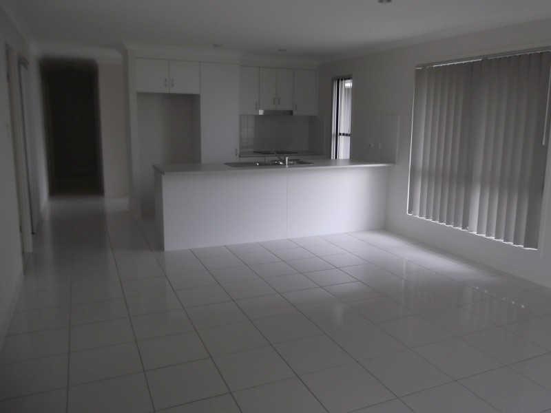 18 Amy Street, Gracemere QLD 4702